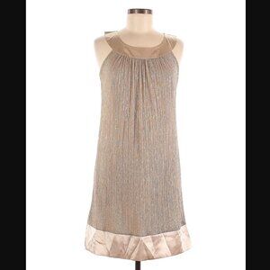 En Focus - Glamorous Metallic Sleeveless Cocktail Dress